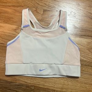 Nike sportsbra